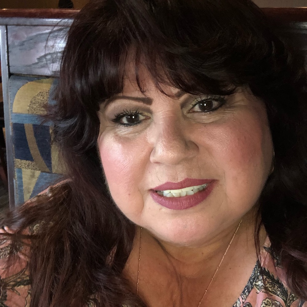 Meet your Posher, Joann